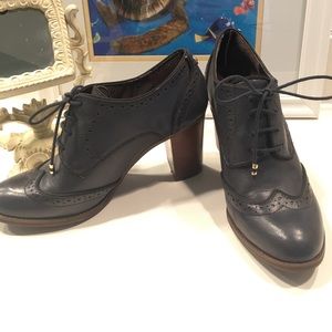 NEW Tommy Hilfiger OXFORDS Ankle Booties